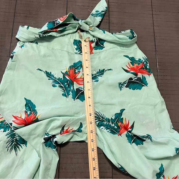 NWOT Mango floral wide leg pants in green boho leaf flower print size large - Picture 12 of 16